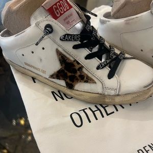 Golden Goose Superstar Sabot size 5